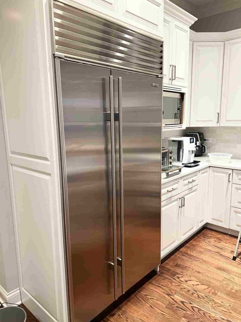 Sub-Zero refrigerator servicing available in Chicago and the surrounding suburbs
