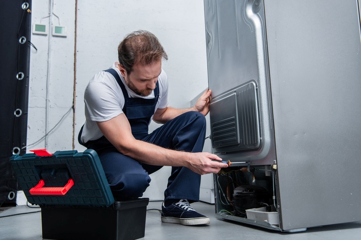 refrigerator repair cost in Chicago, IL